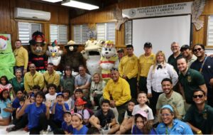 U.S. Fish and Wildlife Services, the Puerto Rico Firefighters Corps and the Department of Natural and Environmental Resources brought their mascots, the Puerto Rican Parrot, Leonel and the Sapo Concho, respectively, to celebrate Smokey’s 80th birthday.